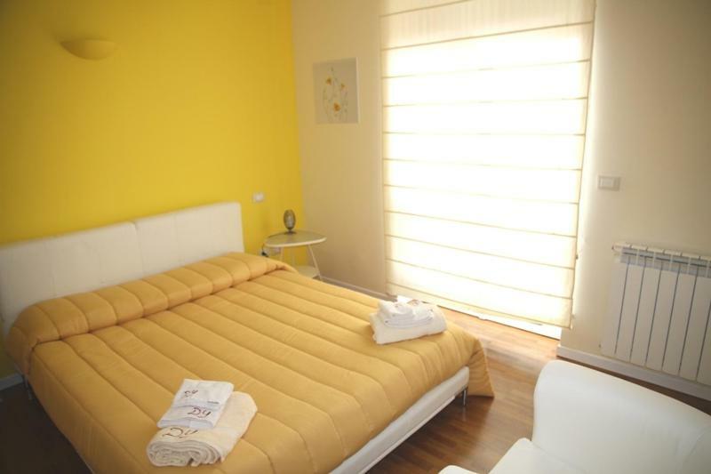 Domus Yenne Suites Cagliari Exterior foto